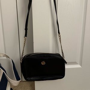 Michael Kors Crossbody Bag